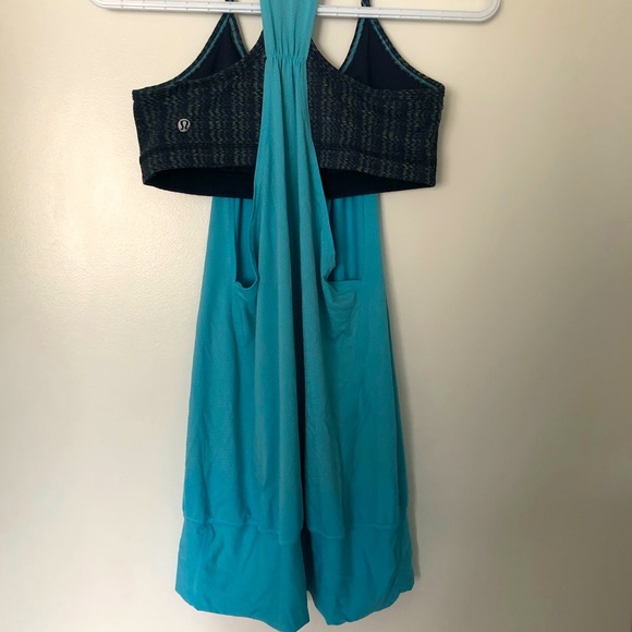 Lululemon tank with built-in bra - Picture 2 of 2